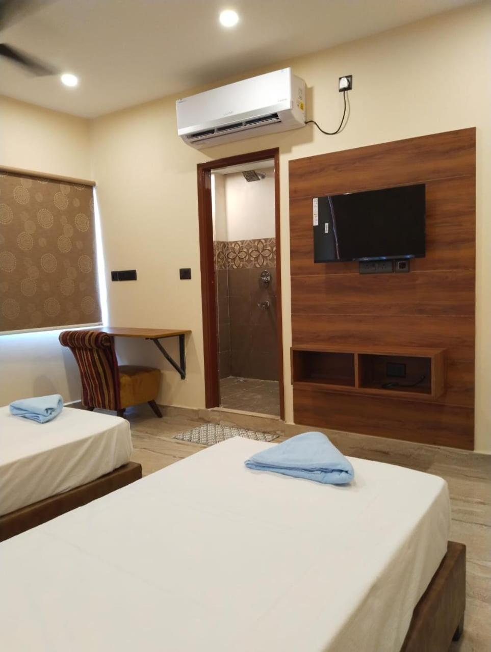 Hotel Windsor Plaza Hyderabad Ngoại thất bức ảnh